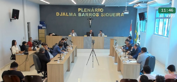 Câmara de Coruripe realiza Sessão com foco em melhorias legislativas e homenagens