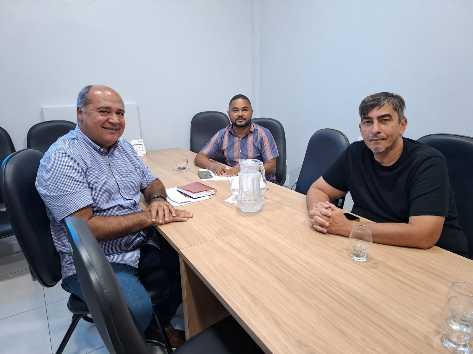 Câmara de Coruripe discute fortalecimento da cultura e apoio ao comércio local