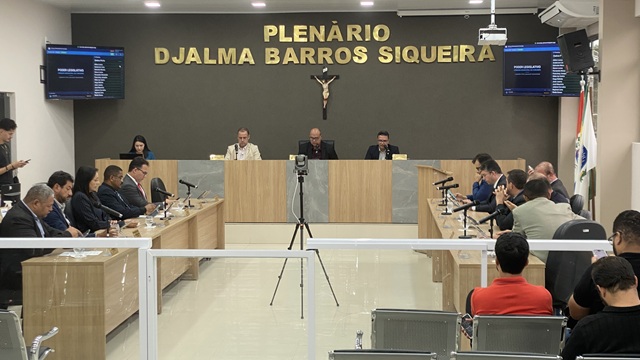 Câmara de Coruripe realiza 49ª Sessão Ordinária e aprova homenagens a Marcos Beltrão e Paulo Dantas